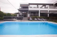 Amalia Center