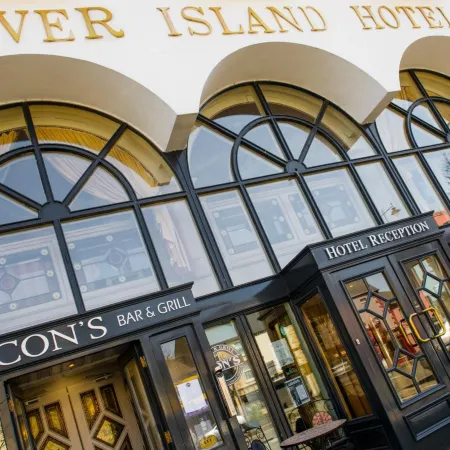 River Island Hotel