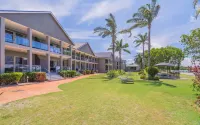 Moby Dick Waterfront Resort Motel - balcony