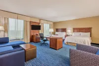 Hampton Inn & Suites Downtown Owensboro/Waterfront Các khách sạn gần Daymar College