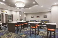 La Quinta Inn & Suites by Wyndham San Antonio Northwest Hotels in Helotes