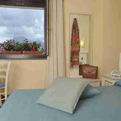 Costa Hotel Rooms