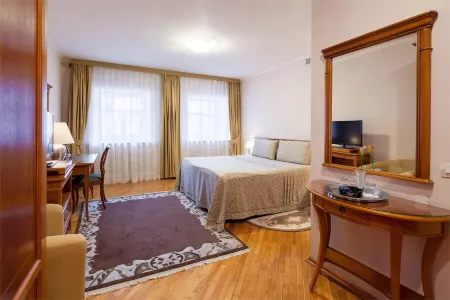 Жук Жак Отели рядом с достопримечательностью «Нижегородский государственный технический университет им. Р.Е. Алексеева»