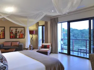 Victoria Falls Safari Club