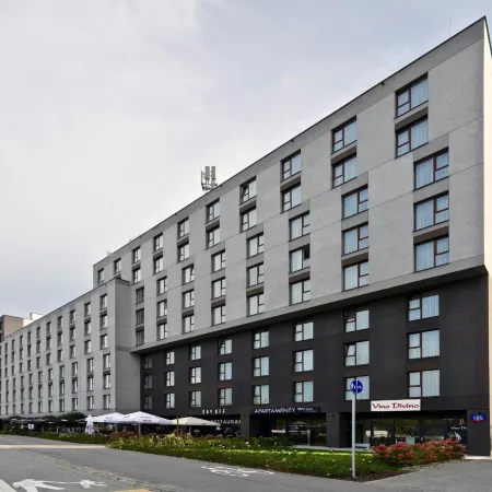 Apartments "Wolska Residence" Отели рядом с достопримечательностью «Бемово»