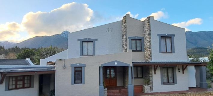 Grace Walk Guest House Hotels in Overberg District Municipality