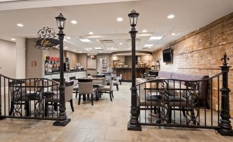 Best Western Plus St. Christopher Hotel
