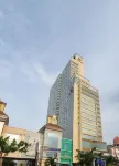 Sun Apartment Semarang Отели в г. 