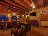 Euphoria Cave House - petit déjeuner