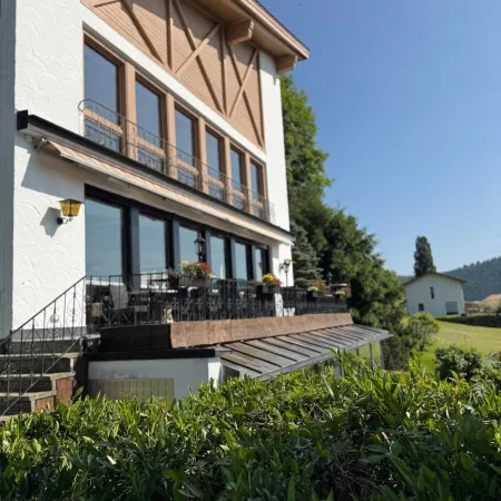 LuCA HOTEL