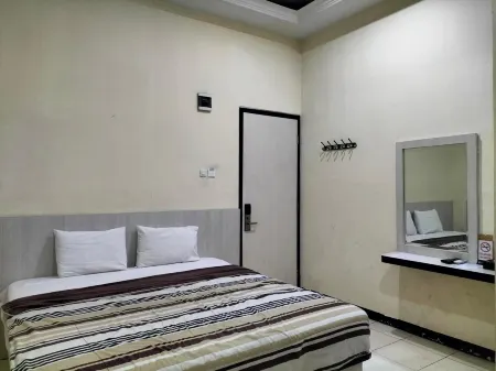 Hotel Kudus Permata Отели в г. Tegal Regency