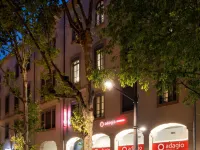 Aparthotel Adagio Lyon Patio Confluence Hotels near Confluence