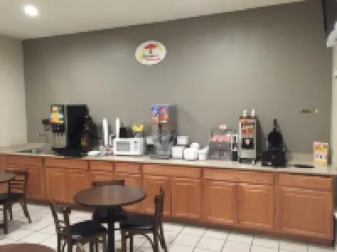 Super 8 by Wyndham Bastrop TX Hotels in Bastrop County