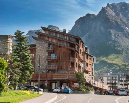 Les Suites – Maison Bouvier Hotels in Tignes