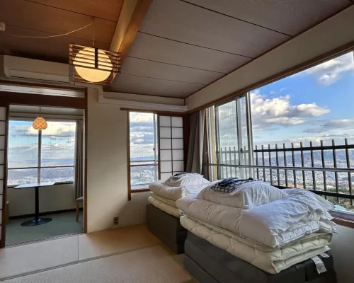 Kannabi Ikomayama Hotel โรงแรมใกล้สถานีโทมิโอะ