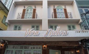 Vera Nidhra - Self Check-in after 6pm