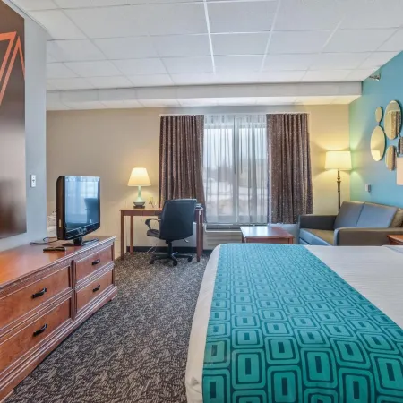 Elevation Inn & Suites, Trademark Collection by Wyndham