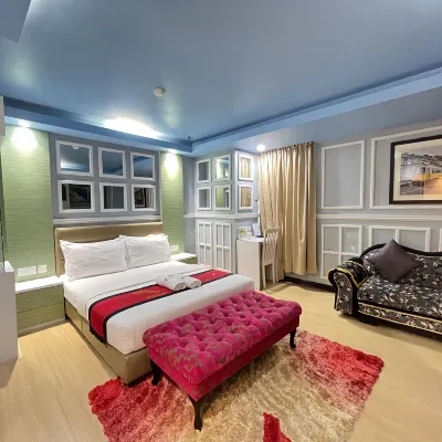 Motel Fyna Hotel berhampiran Arau Railway Station