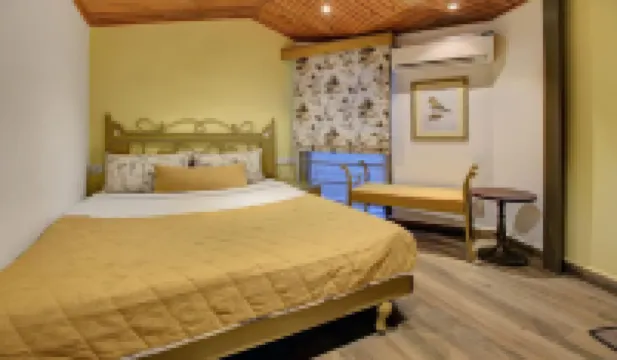 Hotel Lakeside Inn Nainital Hotels in Nainital
