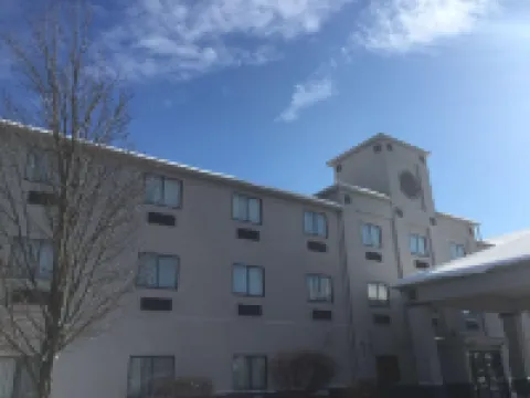 Baymont by Wyndham Portage Indiana Dunes Hotels in Portage