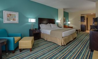 Holiday Inn Express & Suites Orlando East-UCF Area