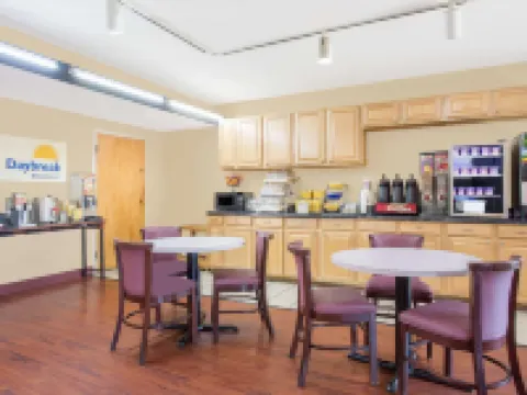 Days Inn by Wyndham Easley/Greenville/Clemson Area Hoteles en Easley