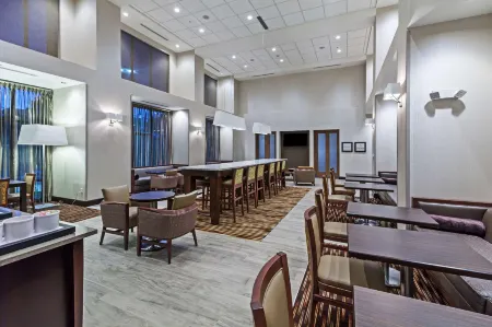 Hampton Inn & Suites Georgetown