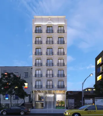 黃金精品飯店 CONOMi - LƯU NIỆM - QUÀ VIÊT - SOUVENIRS附近的飯店