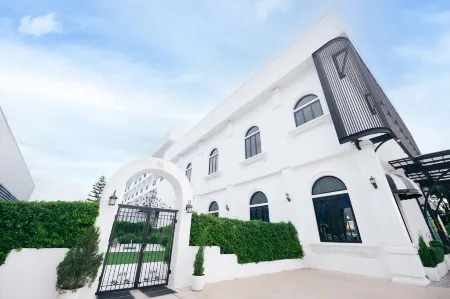 Marble Arch de Loei Hotel