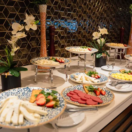 Grand Vaves Otel