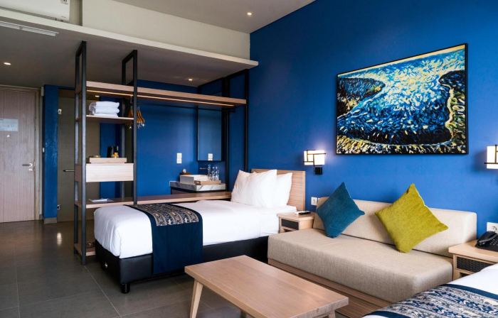 Tahuna Beach Hotel and Resort