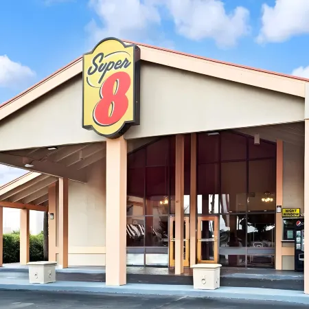 Super 8 by Wyndham Kissimmee/Orlando