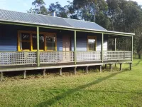 Blue House at Mountainside Wines Hotels in Ararat