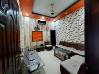 Diplomat Inn Hotel - โฮมสเตย์
