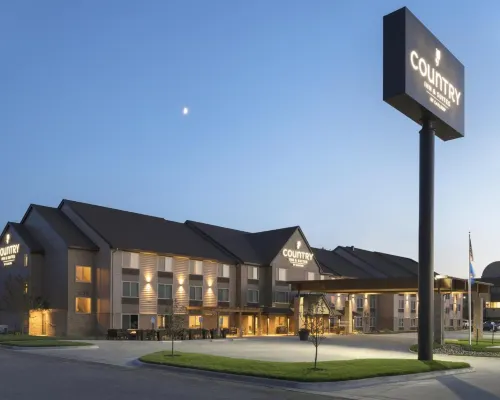 Country Inn & Suites by Radisson, St. Cloud West, MN Hotels in St. Cloud