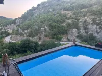 Kipi Mountain Resort - piscina