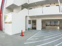 舒適加酒店 - 停車場