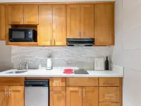 Le Blanc Inn & Suites Hotels in El Monte