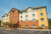 TownePlace Suites Erie Hôtels à : Millcreek Township