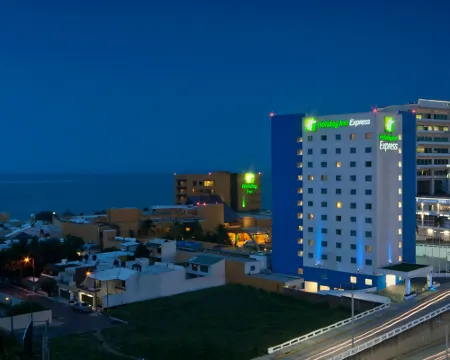 Holiday Inn Express VERACRUZ BOCA DEL RIO by IHG Hotels in Boca Del Rio