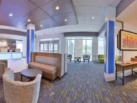 Holiday Inn Express & Suites OMAHA AIRPORT by IHG Hotels in Carter Lake