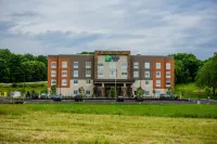 Holiday Inn Express & Suites Jamestown Hotels in Jamestown