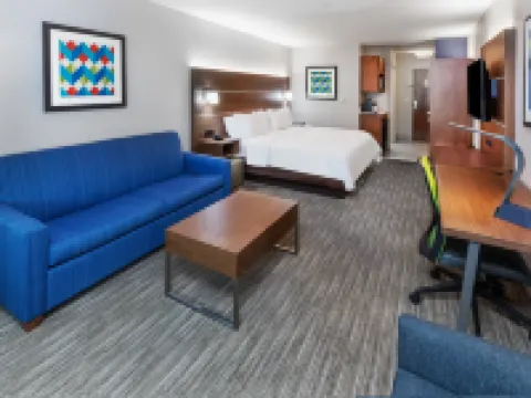 Holiday Inn Express & Suites LAFAYETTE-SOUTH by IHG Hotels in Lafayette
