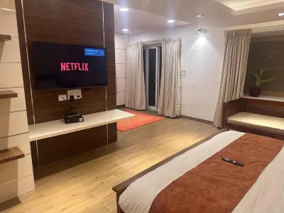 Villa Ithaka by Youkoso Hotels near ECR Beach