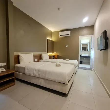 โรงแรมแอนท์ โรงแรมในปะลิส