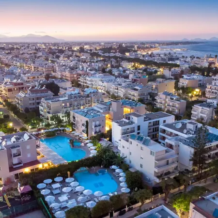 Peridis Family Resort