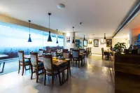 Hotel Citrus Prime Candolm, Goa - breakfast
