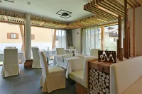 Dolomeet Boutique Hotel - breakfast