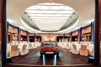 Hotel Maximilian’s