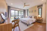 ThaiLife Wellness & Meditation Resort Hotels in Takua Pa